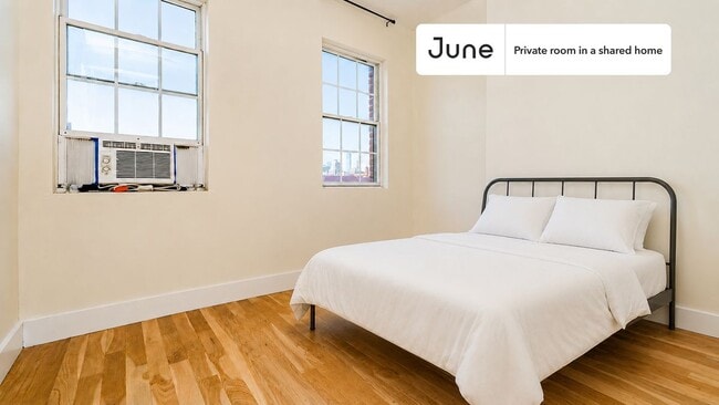 Room in Shared 4 bed/1 bath home in Clinton Hill - Room in Shared 4 bed/1 bath home in Clinton Hill