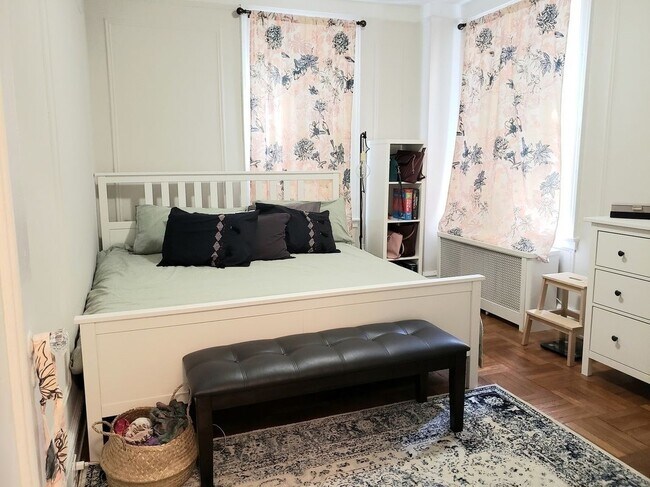 Bedroom Front View - 698 West End Ave