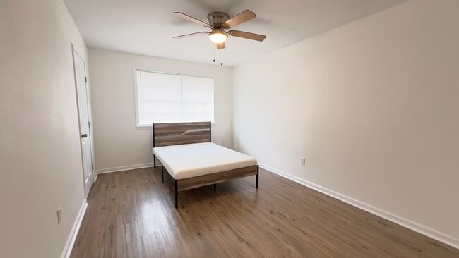 Building Photo - 4116 Lac Bienville Dr