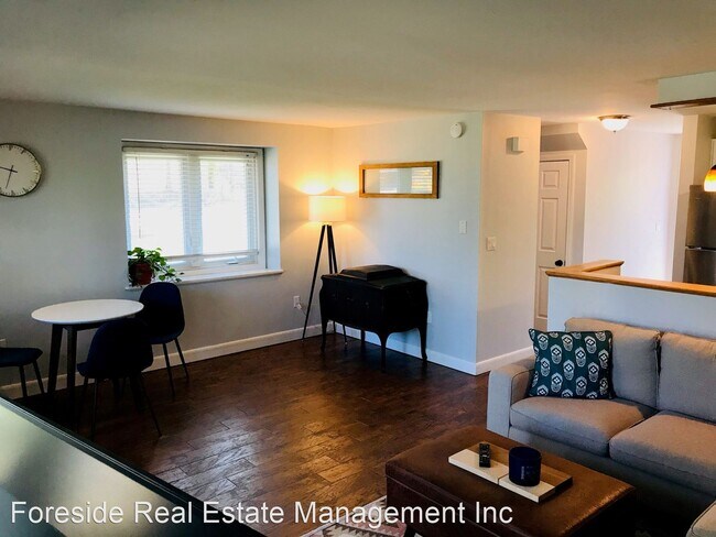 Foto del edificio - 2 br, 1.5 bath House - 19 Holbrook Street #16