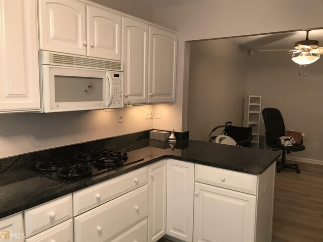 Foto del edificio - 1510 Wynnes Ridge Cir