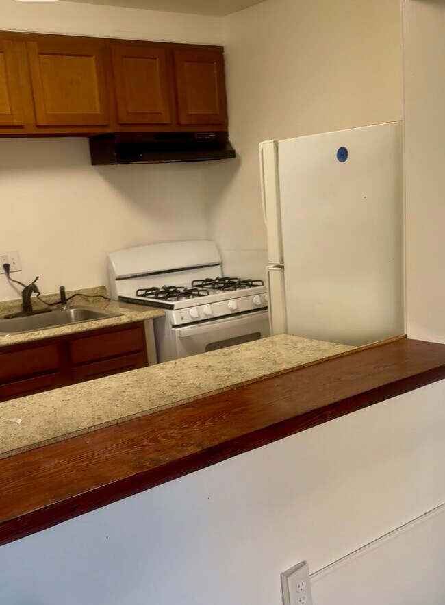 Foto del edificio - 558 Wilson Bridge Dr