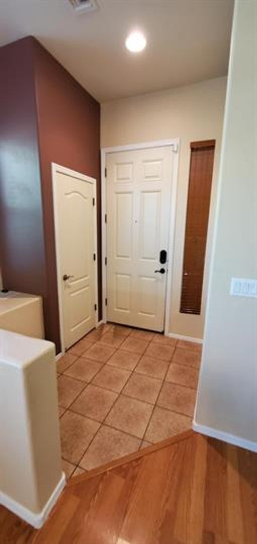Foto del edificio - 1630 W Gentle Brook Trail