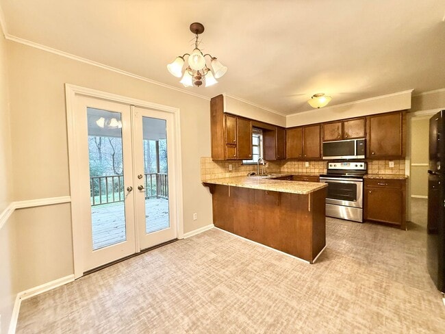 Foto del edificio - 2112 Clapboard Hill Rd