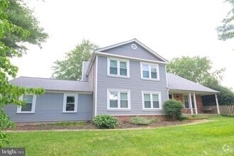 Building Photo - 15107 General Stevens Ct