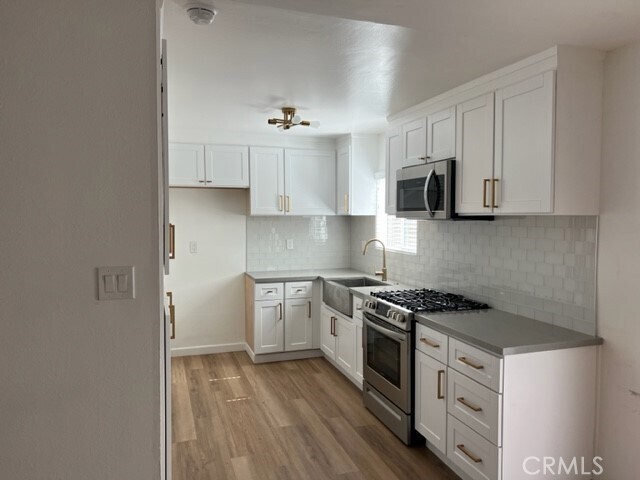 Foto del edificio - 410 E Plymouth St