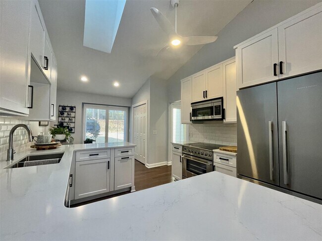 Building Photo - 7 Pinehurst Villas