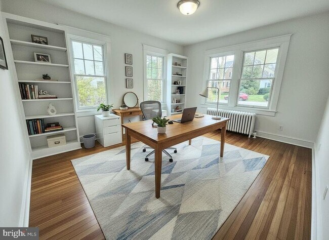 Foto del edificio - 4937 Brandywine St NW