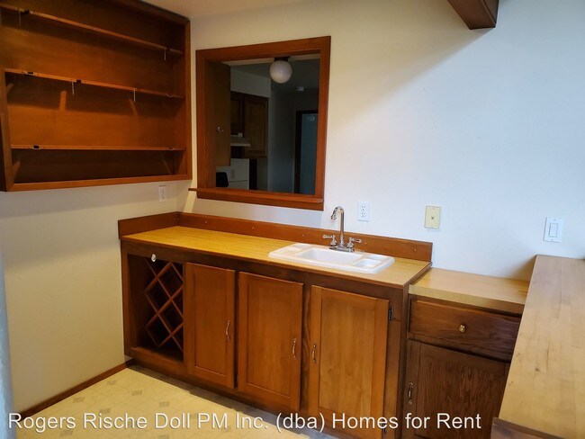 Foto del edificio - 239 NW 7th Ct