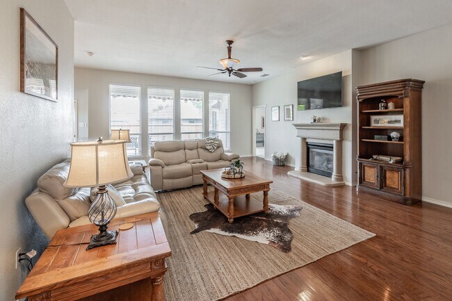 Building Photo - Southern Charm Retreat 3bed/2bath