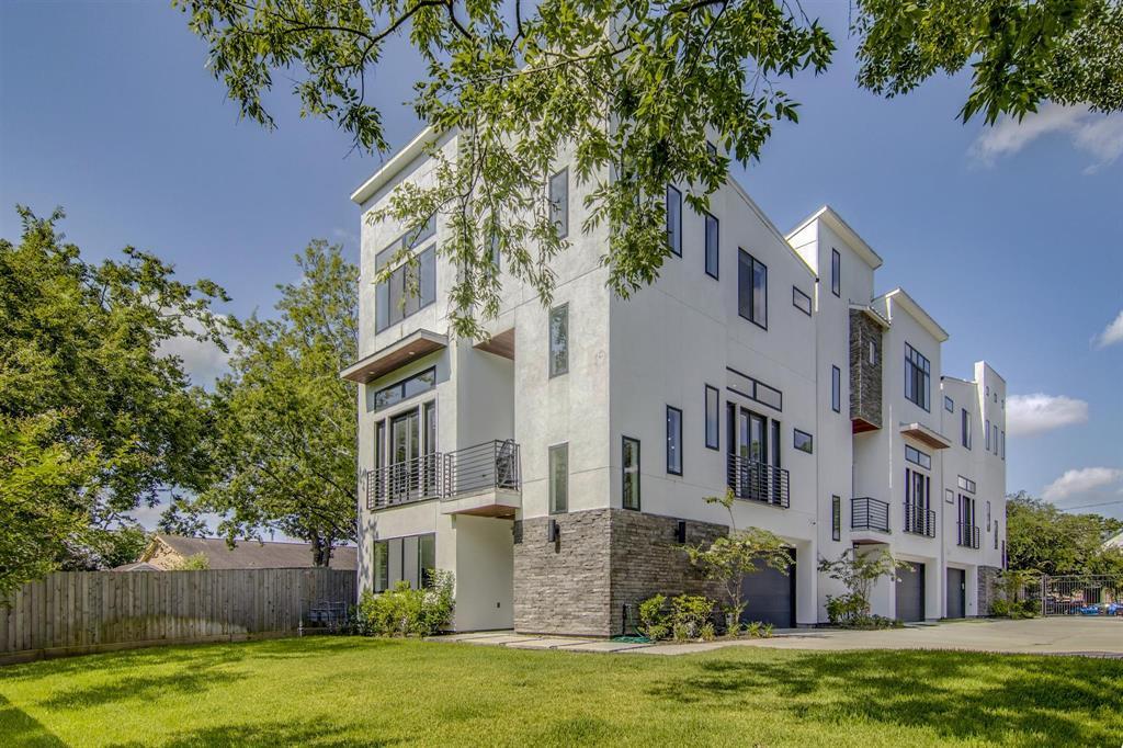 7323 Shadyvilla Pointe Dr, Houston, TX 77055 House Rental in Houston