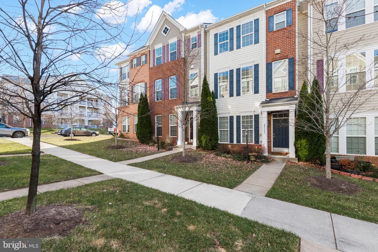 Foto principal - 22650 Gray Falcon Square