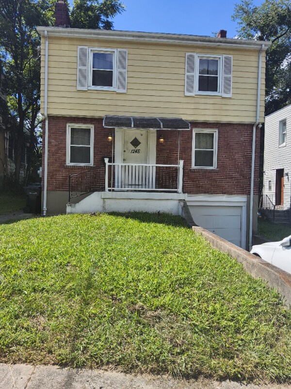 Foto principal - 1245 Fairbanks Ave