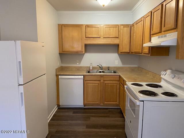 Building Photo - 729 Montclair Dr