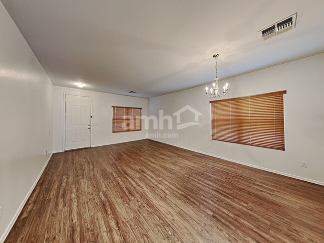 Building Photo - 2839 W Allens Peak Drive