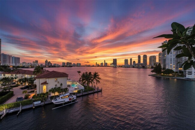 Foto del edificio - 4000 NE 170th St