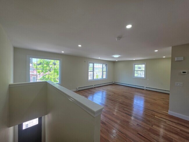 Foto del edificio - 14549 179th St