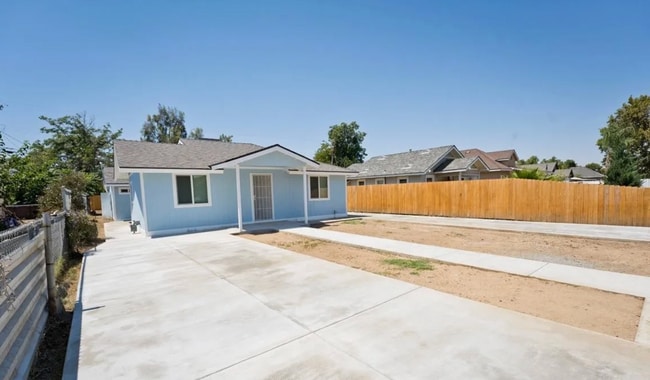 Building Photo - 3619 L St