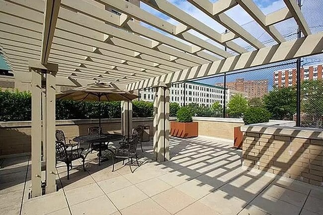 Foto del edificio - 1955 First Avenue