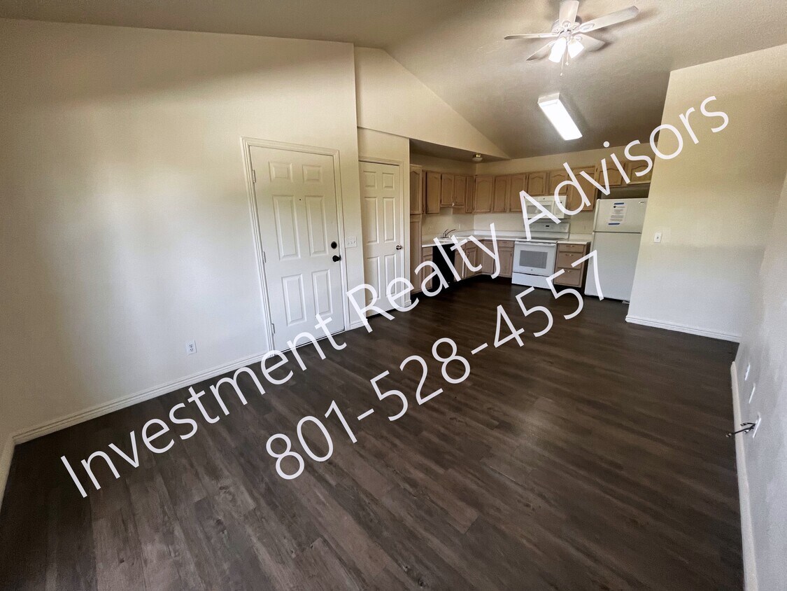 8040 Copperfield Pl Unit 32, Magna, UT 84044 Condo for Rent in Magna