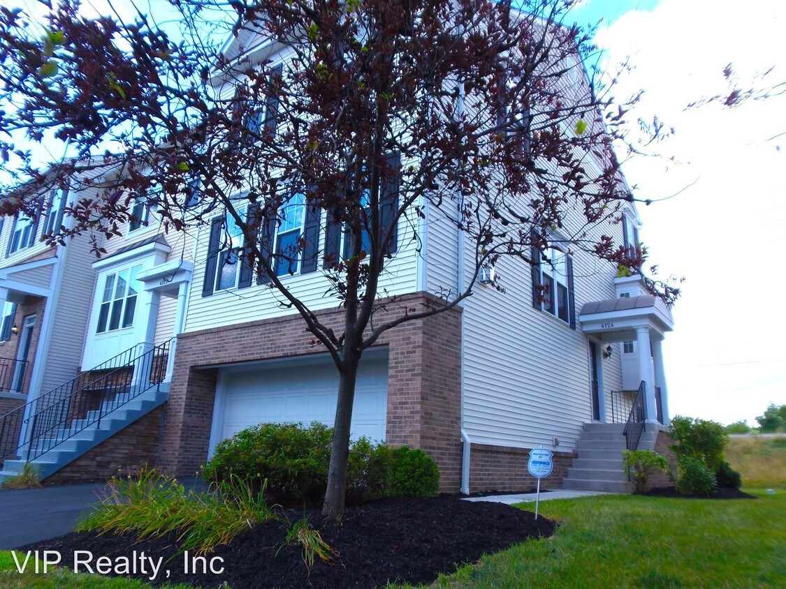 Primary Photo - 4124 Cambron Dr