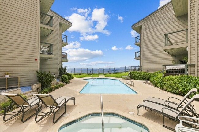 Building Photo - 940 Sealane Dr
