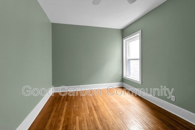 Building Photo - 718 Ashland Ave