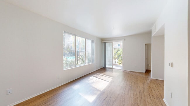 Interior Photo - Tierra del Rey