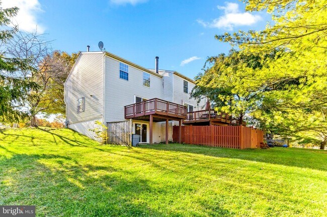 Foto del edificio - 1232 Quaker Ridge Dr