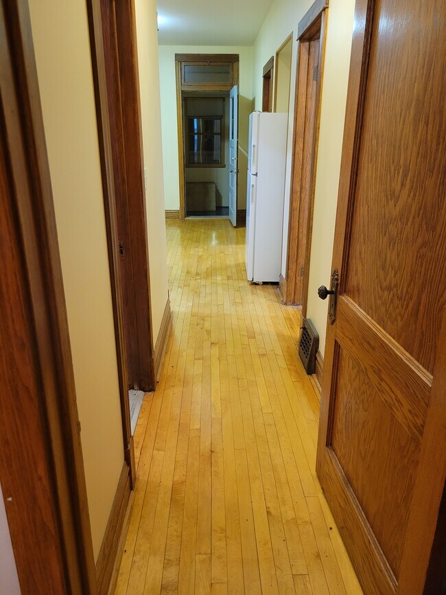 Hallway - 3840 N Damen Ave