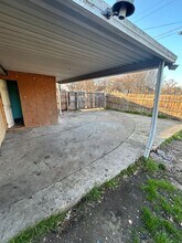 Building Photo - 1327 Mountain Lake Rd