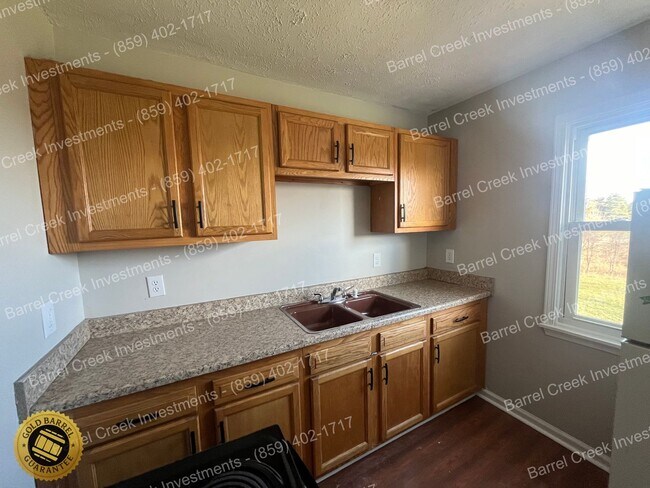 Foto del edificio - 108 Chase Ln