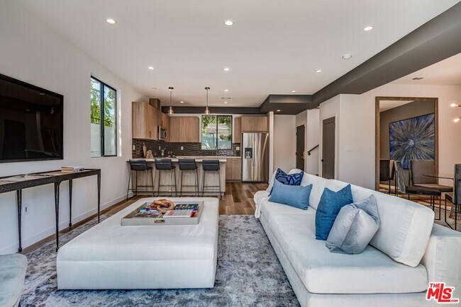 Foto del edificio - 13028 Calvert St