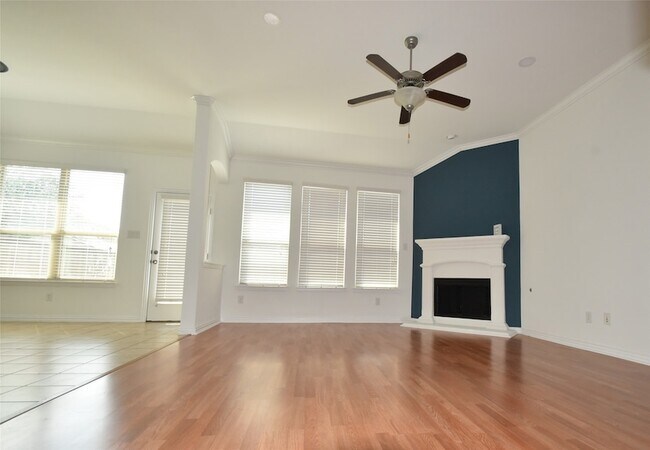 Foto del edificio - 2113 Washington Park Way