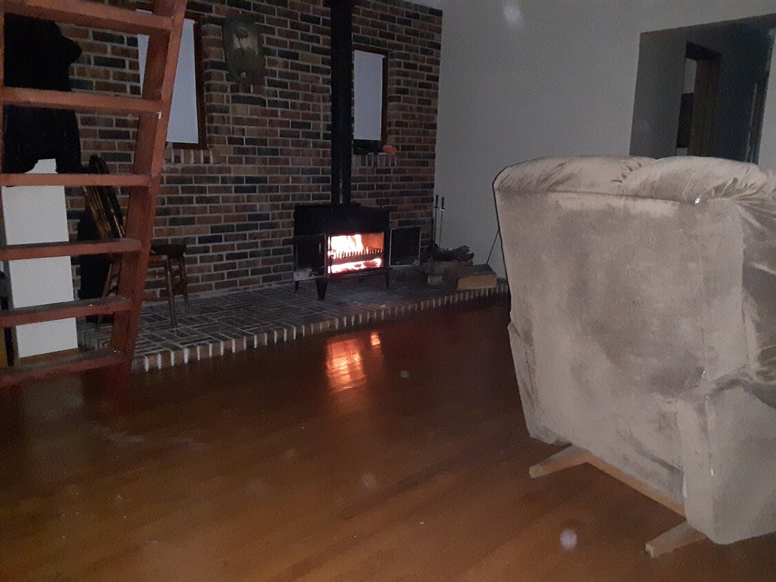 10033 270th Ct, Trevor, WI 53179 House Rental in Trevor, WI