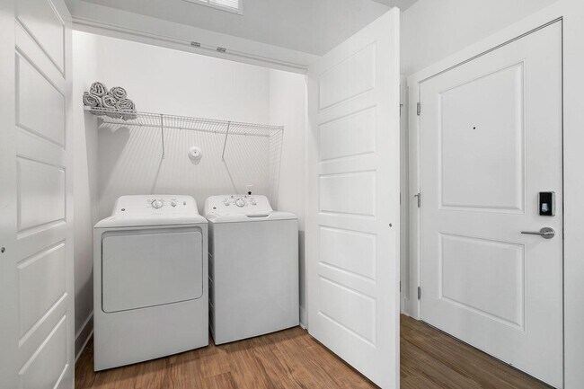 Foto del edificio - Eagle Landing