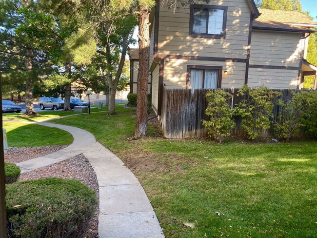 Photo - Charming 2BR/2.5BA Townhome in Deer Pointe Village! Beautiful Hardwood Floors Throughout Main Lev...