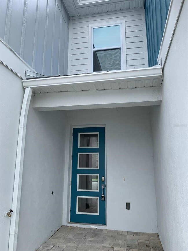Building Photo - 7874 Spectrum Dr