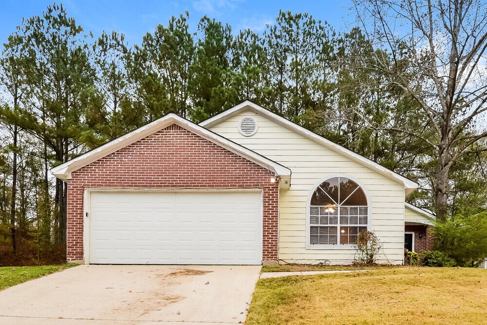 Foto principal - 3069 Oakvale Heights