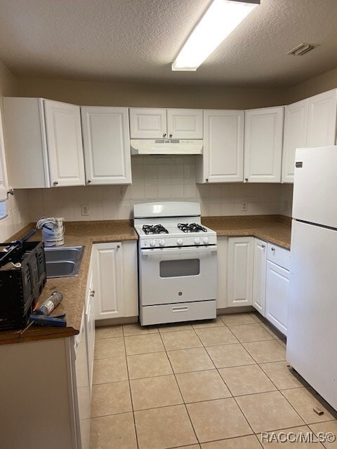 Building Photo - 21142 SW Rainbow Lakes Blvd