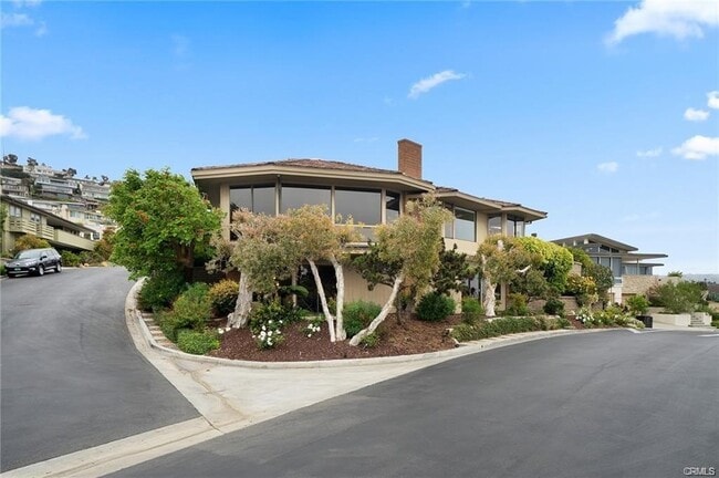 Building Photo - 814 Emerald Bay