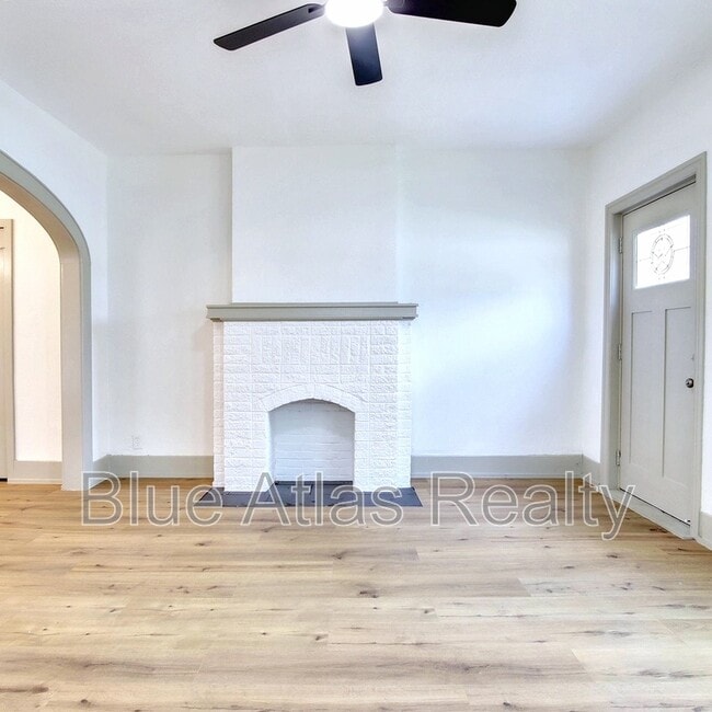 Building Photo - 2936 Purington Ave