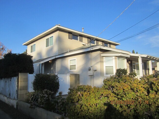 Building Photo - 4 br, 2 bath House - 4697 SIERRA ST