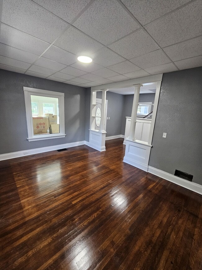 Building Photo - 311 Locust St