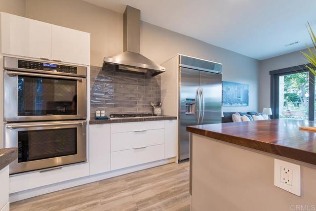 Foto del edificio - 1109 Hampton Ct