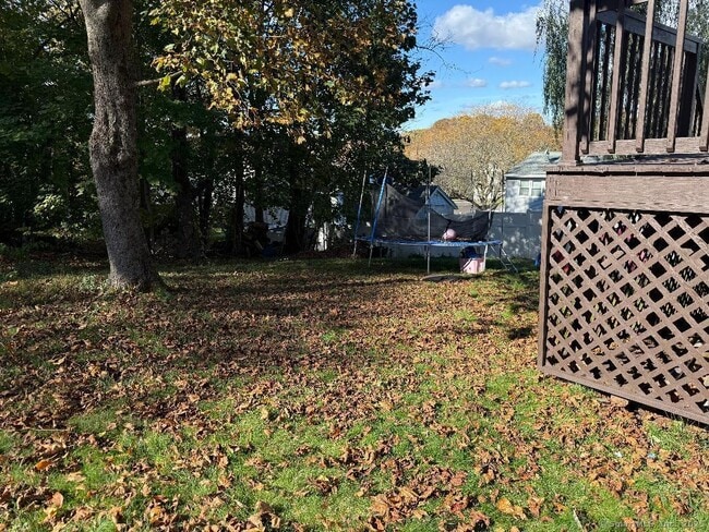 Foto del edificio - 65 Hitchcock Dr