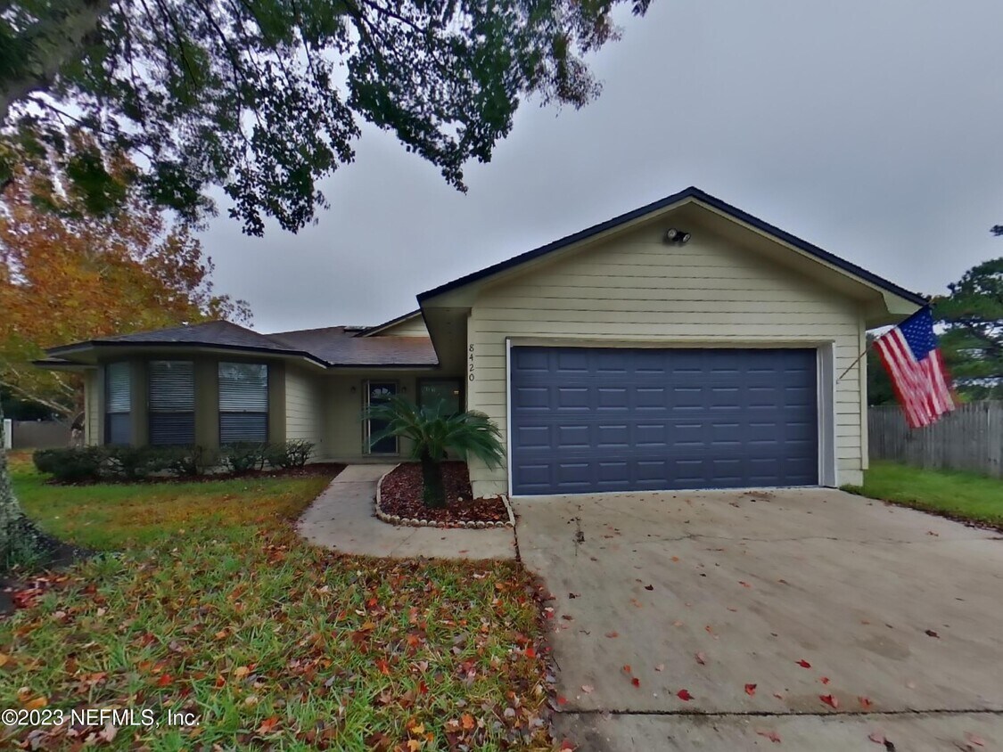 Foto principal - 8420 Spencers Trace Ct