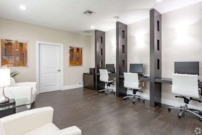 Foto del edificio - Legacy Lakeview