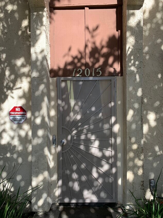 Front entrance Building - 12015 Burbank Blvd