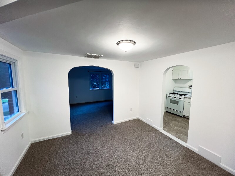 Foto principal - 27 8th Ave